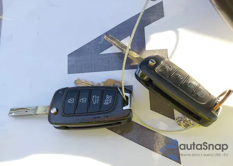 2022 Hyundai Accent Se z USA, uszkodzony, nr VIN 3KPC24A66NE186658